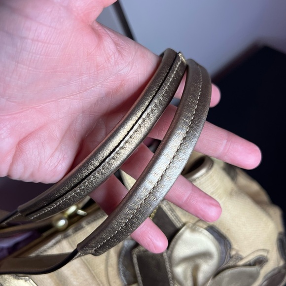 Coach Hamptons Archive 10th Anniversary straw floral carryall - Picture 9 of 15